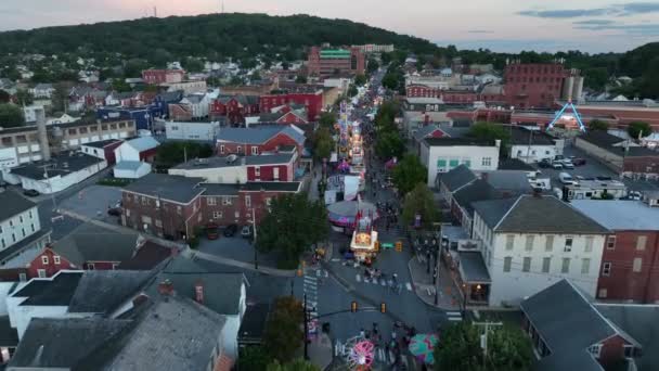 Aerial Street Carnival Usa Evening Night Lights Blue Hour Sunset — Stock Video