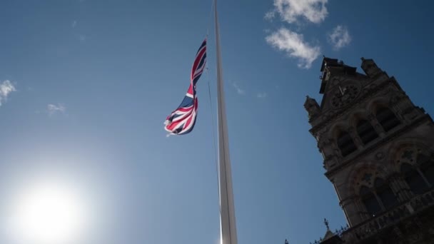 Bandeira União Voando Meio Mastro Para Morte Rainha Elizabeth Fora — Vídeo de Stock