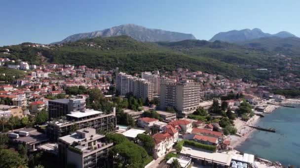 Igalo Czarnogóra Widok Lotu Ptaka Budynki Hotele Wille Nad Brzegiem — Wideo stockowe