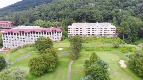 Drone Video Convention Center Campo Golf Grove Park Inn Asheville — Video Stock