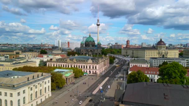 Maravillosa Vista Aérea Vista Panorámica Vuelo Drone Humboldt Forum Museo — Vídeo de stock