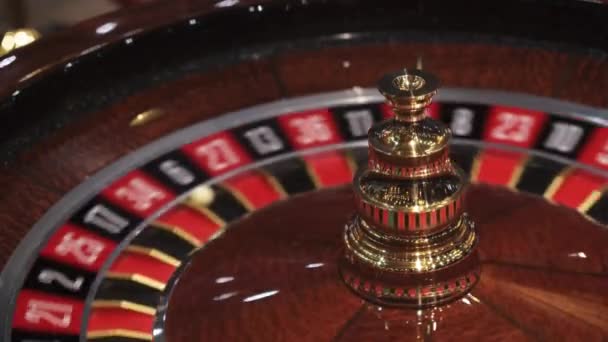 Ruleta Casino Girando Con Bola Número Seis Vista Primer Plano — Vídeo de stock