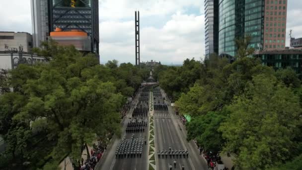 Drohnenbild Der Militärparade Der Mexikanischen Armee Anflug Auf Den Chapultepec — Stockvideo