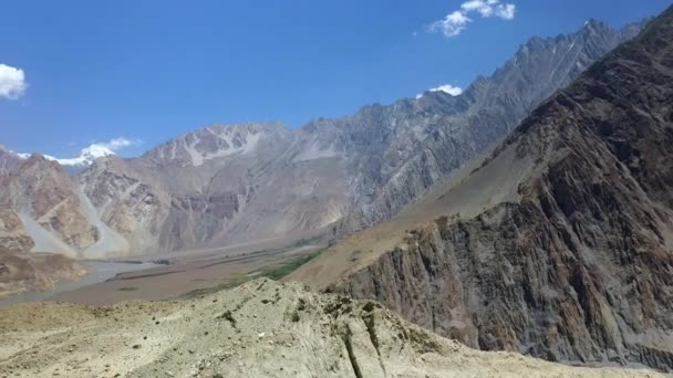 Pakistan Daki Passu Konileri Nin Sinematik Geniş Hava Görüntüsü Destansı — Stok video