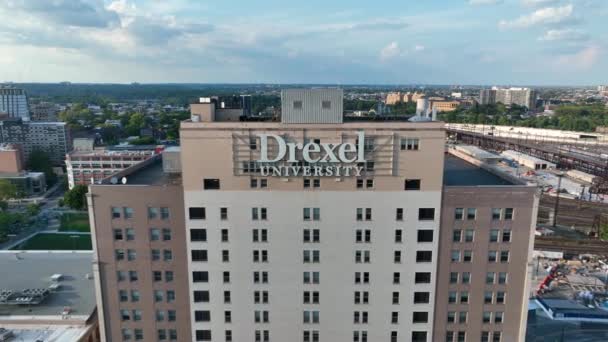 Университет Дрекселя Кампусе Студентов Колледжа Студенты Квартиры Общежития Филадельфии Воздушный — стоковое видео
