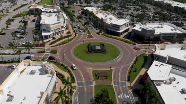 Vídeo Drone Traffic Roundabout Centro Comercial University Town Center Sarasota — Vídeo de Stock