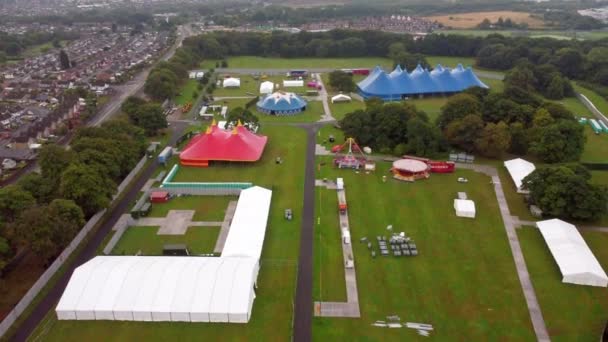 Luchtfoto Flyover Empty Reminisce Music Festival — Stockvideo