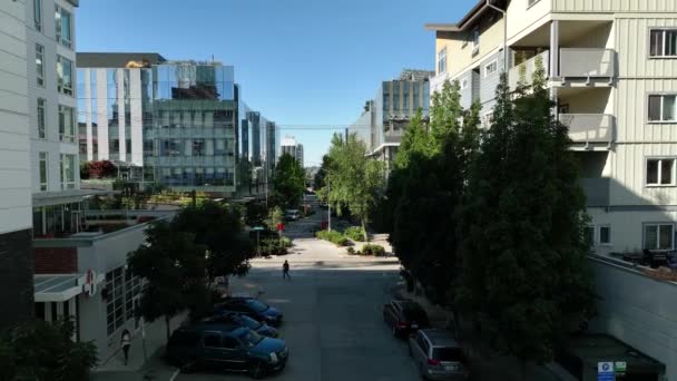 Drone Schot Passeert Een Stedelijke Straat Seattle Appartement Buurten — Stockvideo