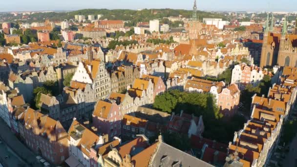 Aflopend Luchtschot Gdansk Polen Oude Stadsgebouwen — Stockvideo