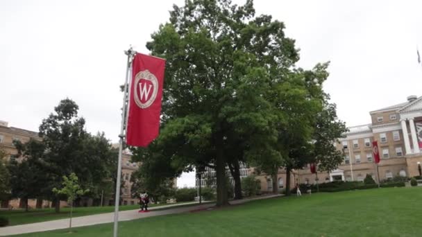 Bascom Hall Campus Wisconsin Madison Wisconsin Video Panning Left Right — стокове відео