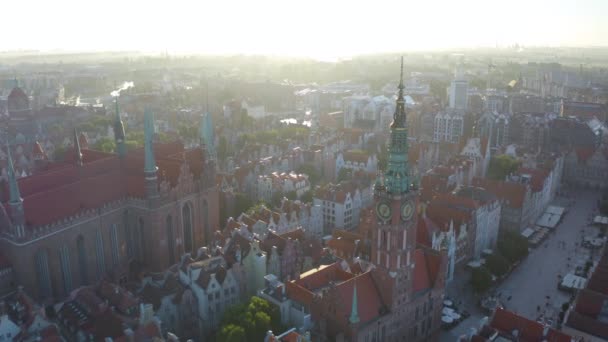 Vacker Antenn Utsikt Över Gdansk Huvudstaden Vid Soluppgången — Stockvideo