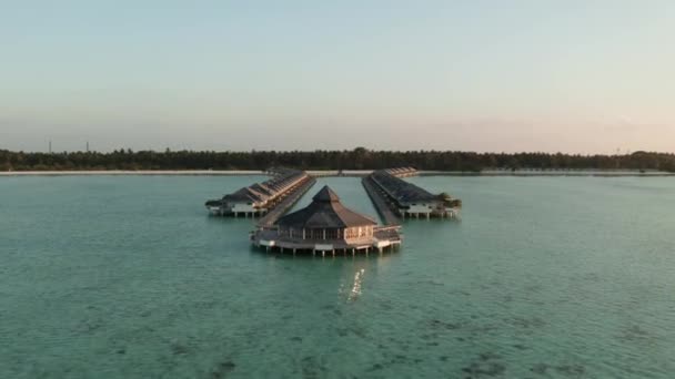 Drone Beelden Van Bungalows Malediven — Stockvideo