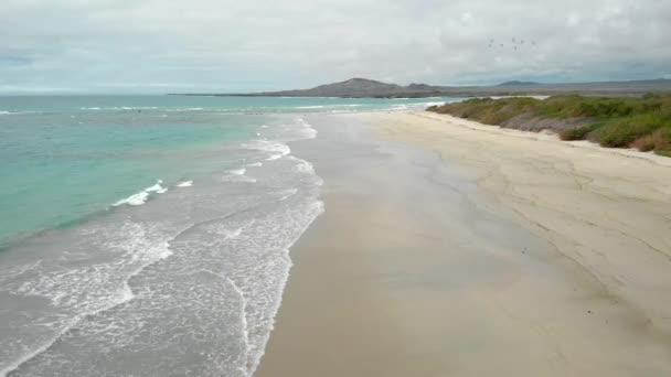 Vista Aérea Playita Las Islas Galpagos — Vídeo de stock