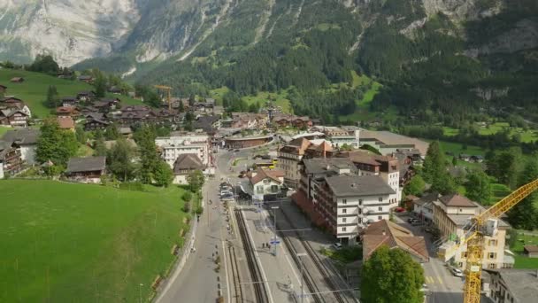 Widok Lotu Ptaka Centrum Grindelwaldu Szwajcarii — Wideo stockowe