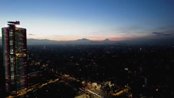 Aydınlatılmış Chapultepec Bulvarı Üzerinde Havadan Görüntü Yükseliyor Roma Nte Bölgesi — Stok video