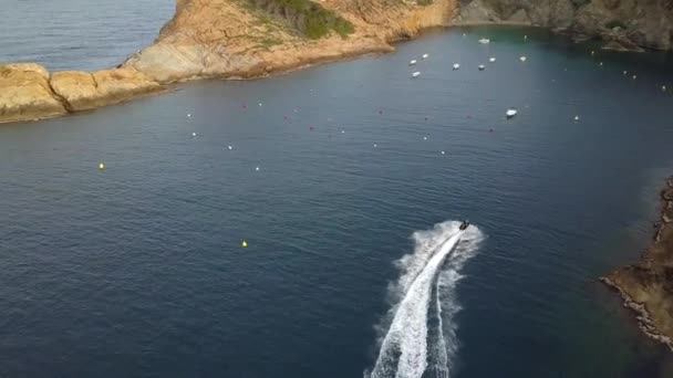 Flyg Spårning Skott Jet Ski Vacker Cala Costa Brava Katalonien — Stockvideo