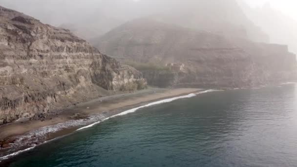 卡利马期间Gui Gui海滩 Las Palmas Gran Canaria的空中照片 4K无人驾驶飞机镜头 — 图库视频影像