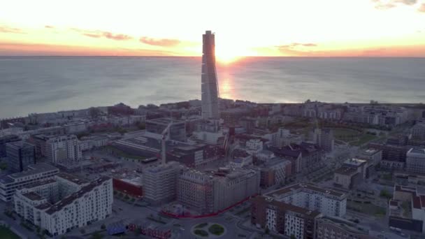 スウェーデンのマルム スウェーデン トルソと日没への直行便 — ストック動画