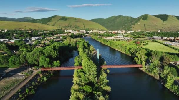 California Street Bridge Clark Fork River Missoula Montana Estados Unidos — Vídeos de Stock