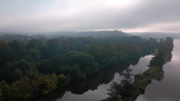 Merkez Bohem Kırsalında Sabah Sisi Elbe Nehri Uzaktaki Melnik Şatosunun — Stok video