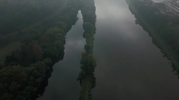 Nehirde Sabah Atmosferi Geniş Elbe Nehir Yatağının Havadan Görünüşü — Stok video