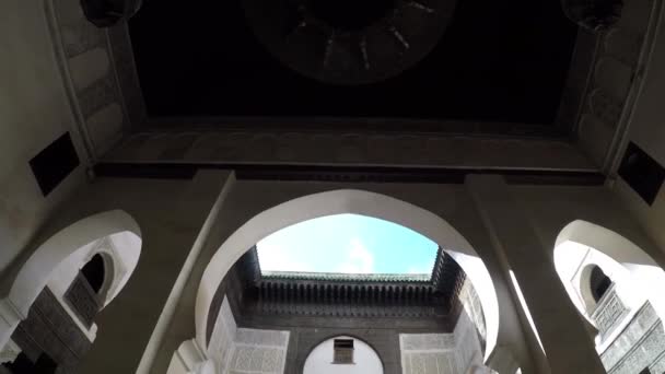 Nagranie Wnętrza Madrasy Fez Morroco — Wideo stockowe