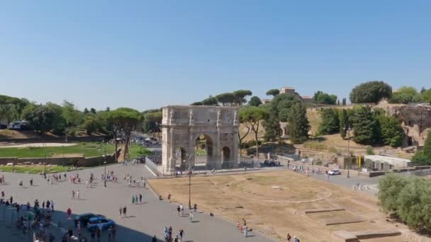 有名なコンスタンティヌスの記念碑 現存する最大のローマ凱旋門 ローマ帝国の偉大な記念碑 — ストック動画