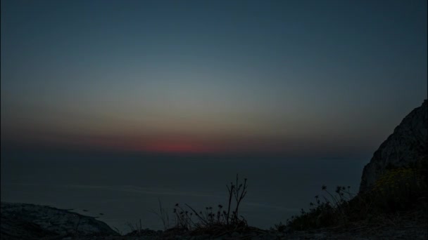 Lindo Nascer Sol Vermelho Timelapse Acima Mar Grego Capturado Uma — Vídeo de Stock