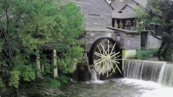 Water Wheel Old Grist Mill Pigeon Forge Tennssee — Stock Video