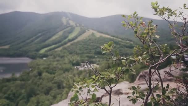 Uitzicht Top Van Een Berg Gefilmd Witte Bergen Van New — Stockvideo