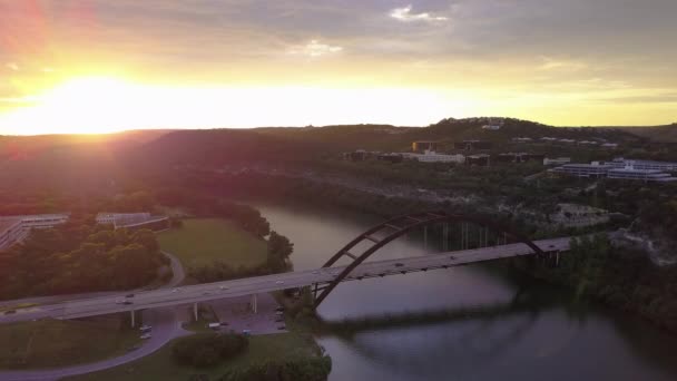 Puesta Sol Sobre Puente Pennybacker Austin Texas — Vídeo de stock