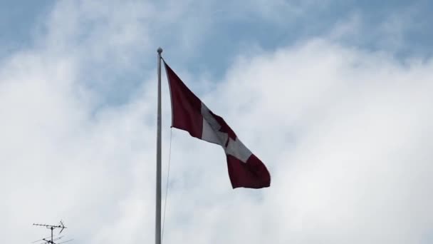 Kanadai Zászló Lobogott Szélben — Stock videók