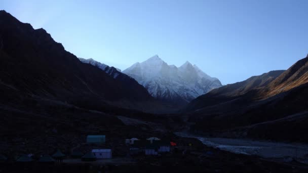 Lindo Nascer Sol Time Lapse Cinturão Superior Gama Himalaia Uttarakhand — Vídeo de Stock
