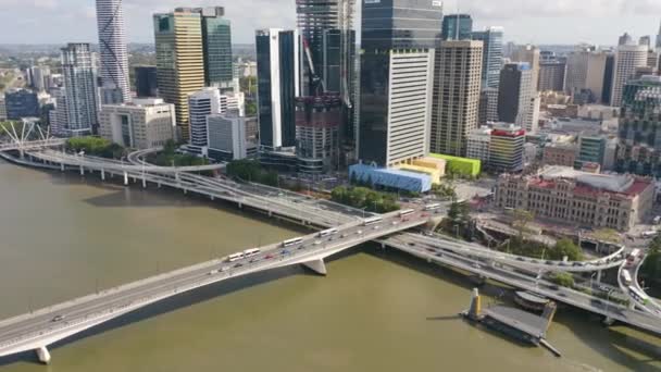 Kaptan Cook Köprüsü Brisbane City Queens Wharf Gelişimi Nehirden Havadan — Stok video