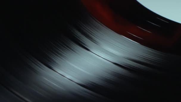 Disco Vinile Girevole Con Etichetta Filatura Primo Piano Macro — Video Stock