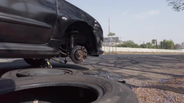 Reifenplatzer Auf Der Autobahn — Stockvideo