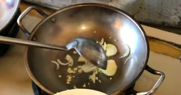 Ingredients Sauting Saute Cut Thin Sliced Cooking Heat Conduction Tasty — Stock Video