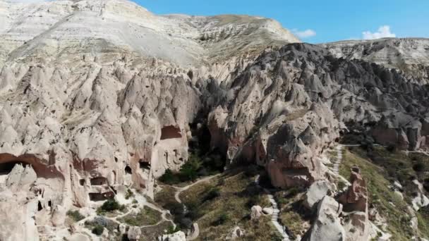 Drone Mueve Lentamente Derecha Zelveopen Museo Aire Libre Revelando Todo — Vídeos de Stock