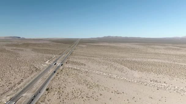 Aérien Haute Altitude Désert Mojave Près Autoroute Californie États Unis — Video