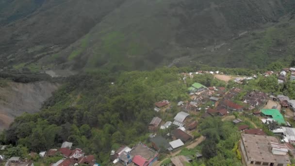 Hindistan Büyük Köylerinden Biri Olan Nagaland Tuensang Lık Aerial Spiral — Stok video