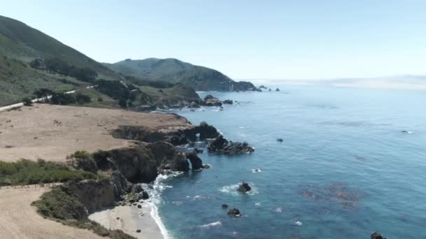 Inclinação Para Baixo Costa Rochosa Oceano Pacífico Perto Ponto Vista — Vídeo de Stock