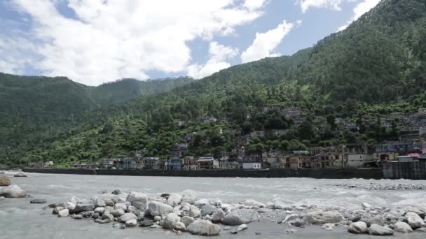 Himalaya Fiume Montuoso Gange Che Scorre Attraverso Villaggi Himalaya Città — Video Stock