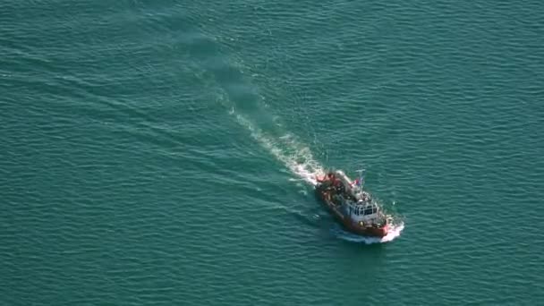 Feuerwehrrettungsboot Auf Kanadischem Wasser Feuerwehrleute Auf Dem Meer Boot Mit — Stockvideo