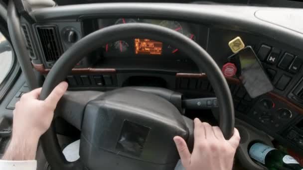 Uma Visão Primeira Pessoa Painel Semi Caminhão Enquanto Dirige Velocidade — Vídeo de Stock