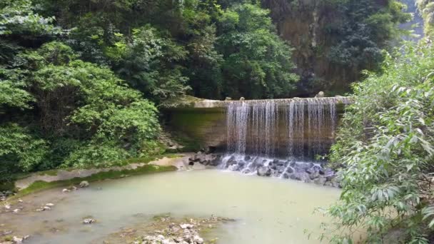 Small River Waterfall Deep Gorge Wulong National Park China — Stock Video