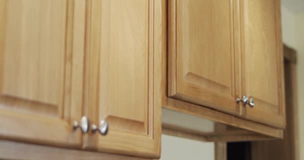 Rack Focus Shot Newly Remodeled Kitchen Cabinets Finished Light Wood — Stock Video