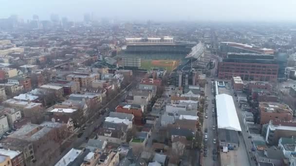 Wrigley Campo Drone Vista Chicago Feliz Dia Beisebol Nublado — Vídeo de Stock