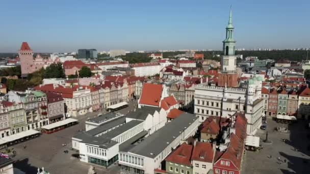 Barevné Budovy Nacházejí Hlavním Náměstí Města Poznaň Náměstí Rynek Pestrobarevnými — Stock video