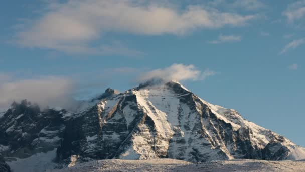 Time Lapse Του Χιονιού Καλύπτονται Almirante Nieto Βουνό Σύννεφα Που — Αρχείο Βίντεο