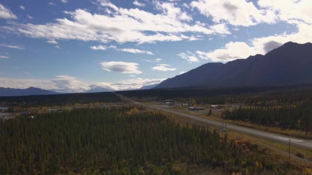 Destruction Bay Kleine Gemeinde Alaska Highway Kanadischen Yukon Kluane Lake — Stockvideo